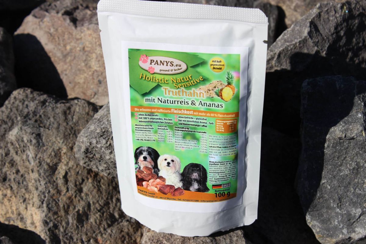 Nassfutter Pute für Hunde – PANYS Holistic Menü Truthahn mit Naturreis und Ananas, Pouchbeutel 100 g