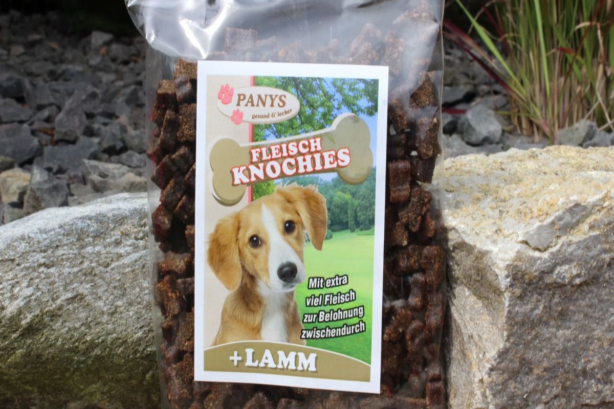 Lamm-Leckerli für Hunde – PANYS Fleischknochies mit Lamm im 200-g-Beutel